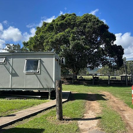 Gundy Pub & Caravan Park Gundiah Exterior photo