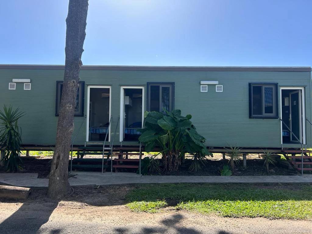 Gundy Pub & Caravan Park Gundiah Exterior photo